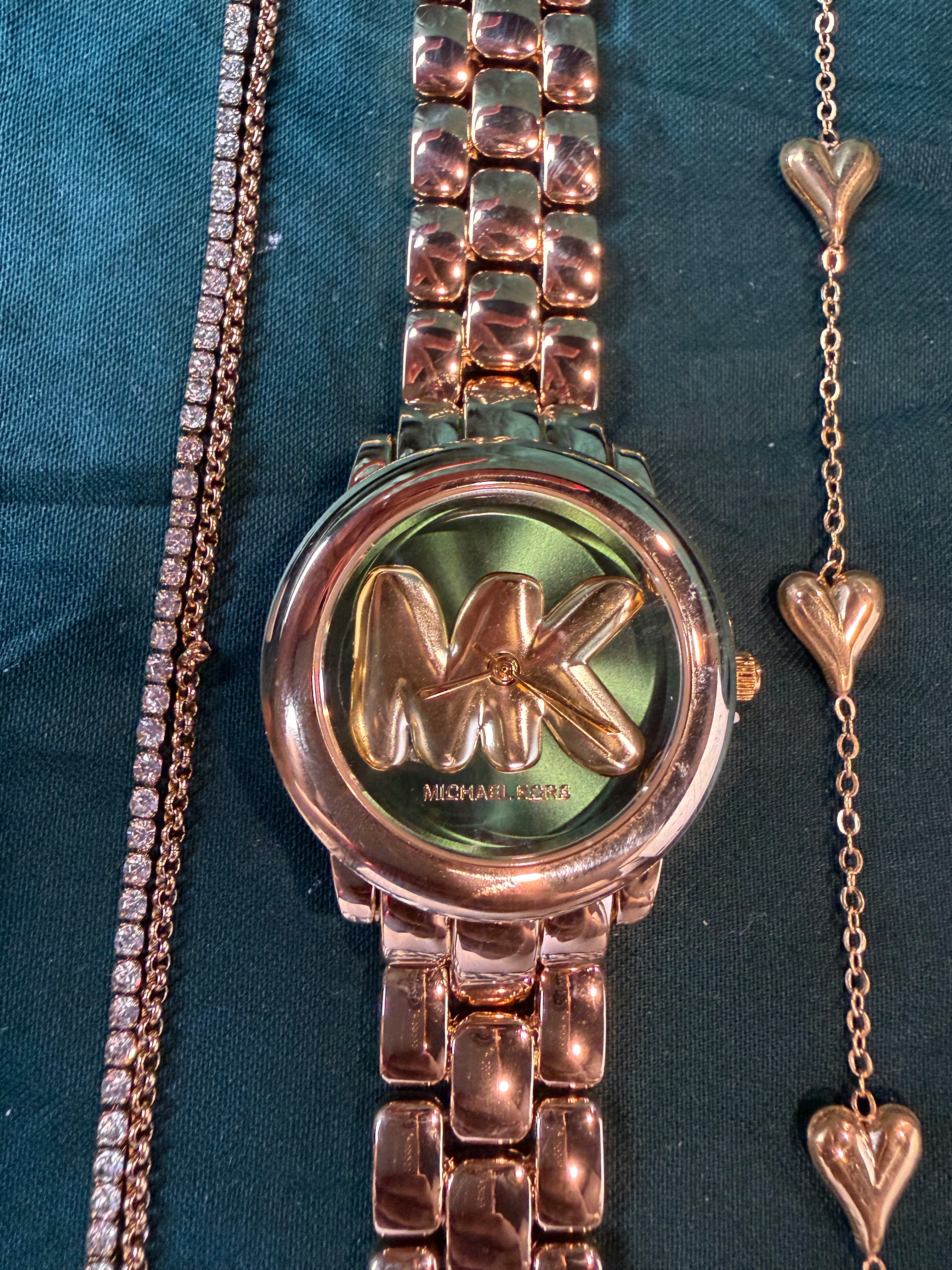 MK Statement Watch Stack