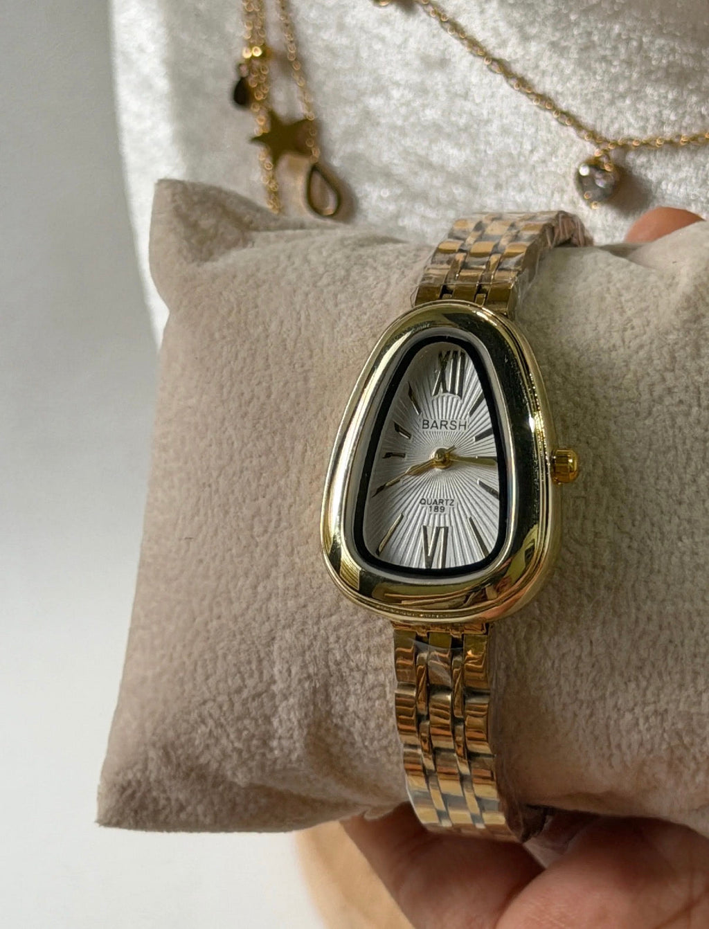 Nova Luxe Watch