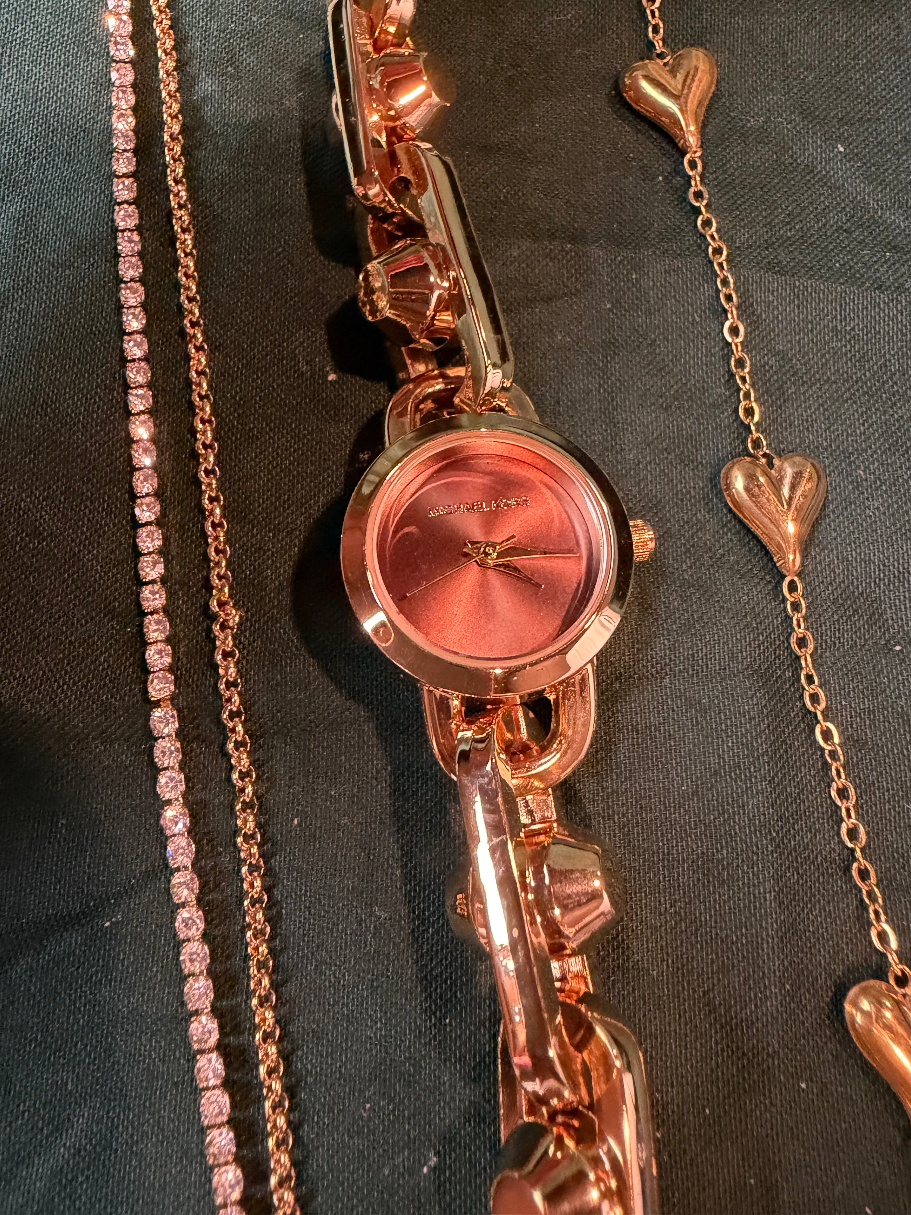 Wine Prestige Dial Watch Stack